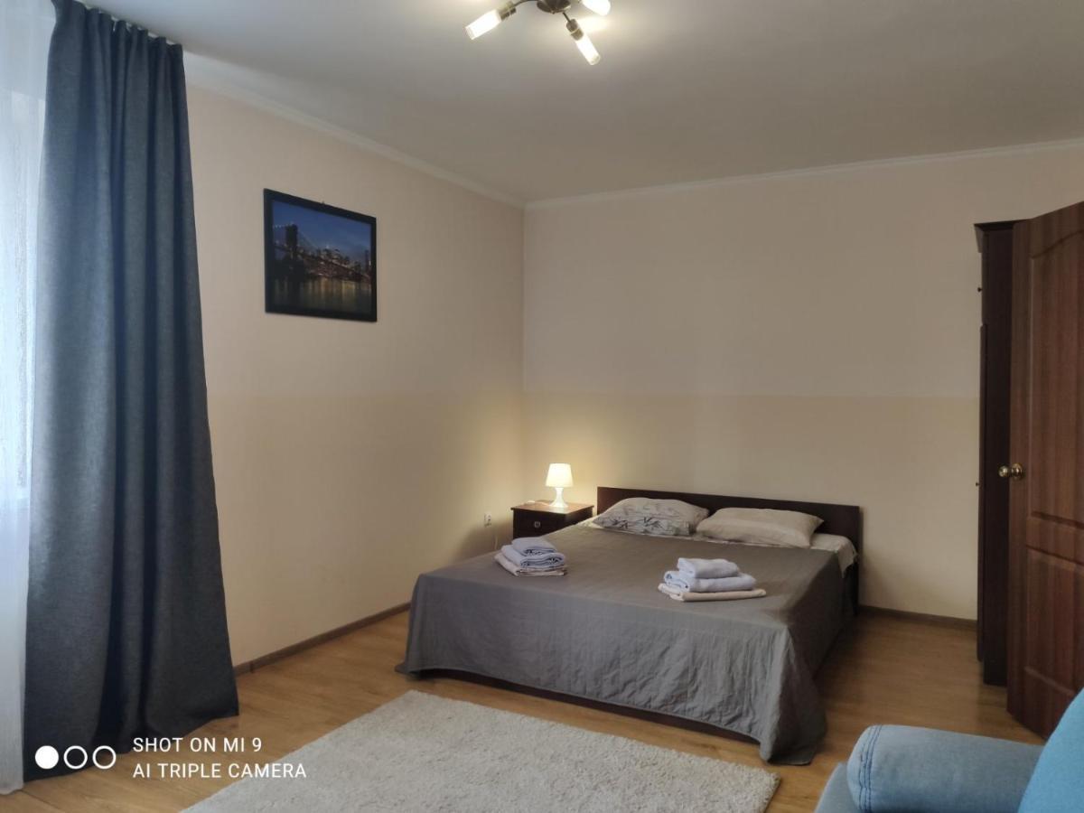 Apartments Domovik On Beregovskaya 3 Мукачево Экстерьер фото