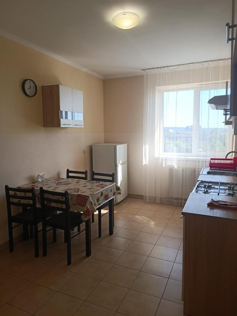 Apartments Domovik On Beregovskaya 3 Мукачево Экстерьер фото